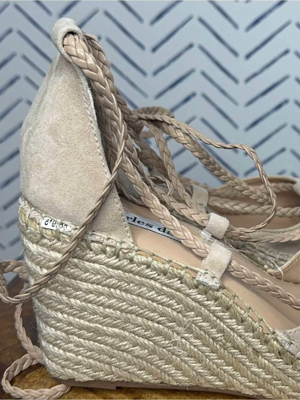 NWOT Charles David Gracie Espadrille Wedge Sandal Size 8